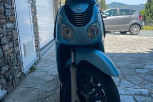 piaggio carnaby 200