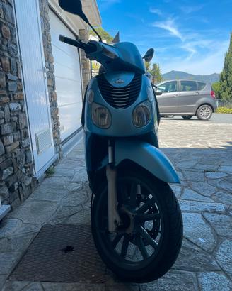 piaggio carnaby 200