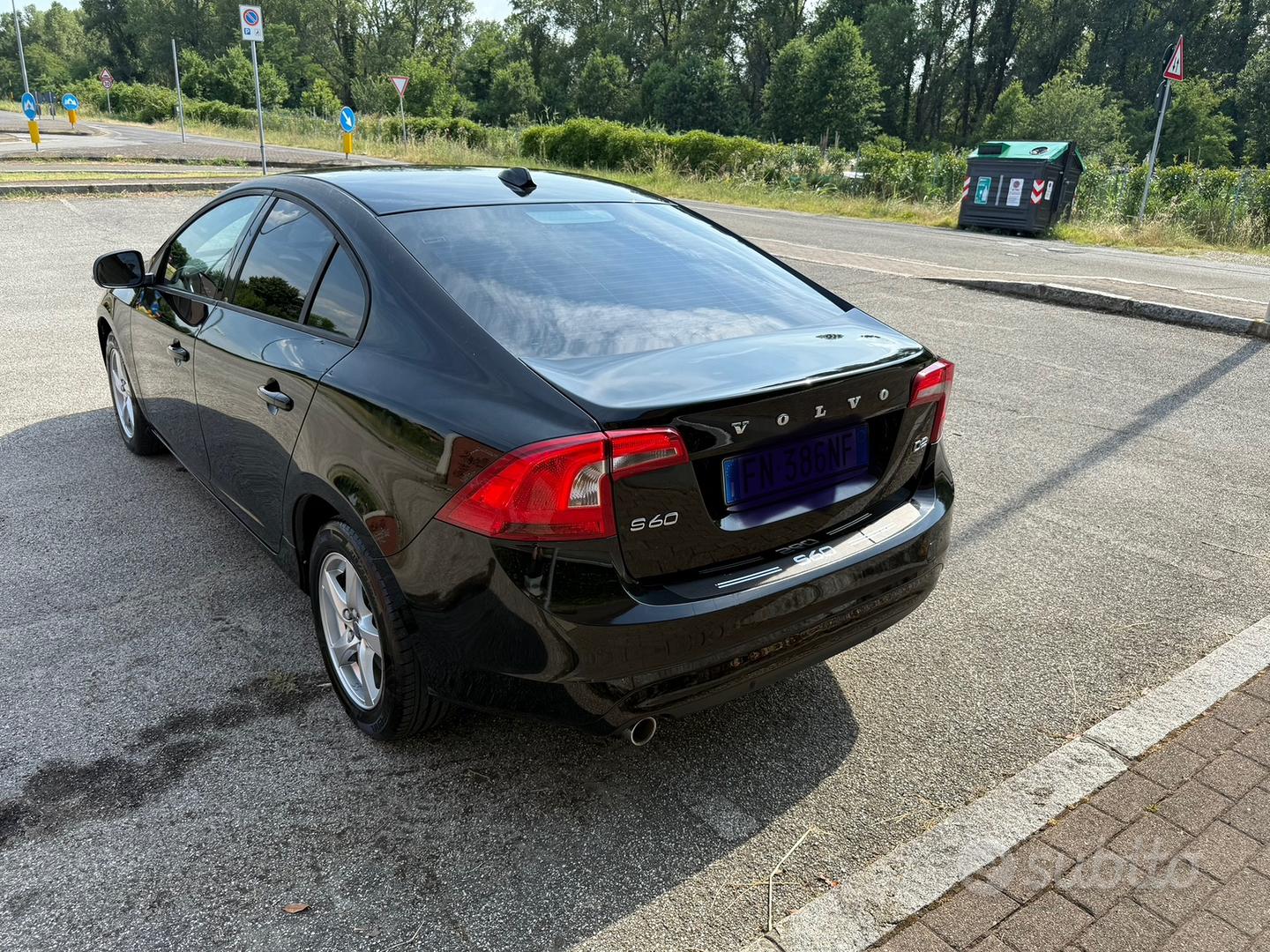 Volvo S60 2018 photo 2