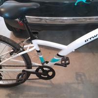 bicicletta Btwin