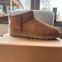 UGG Mini Originali Taglia 38