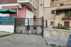 BOX AUTO a Monreale