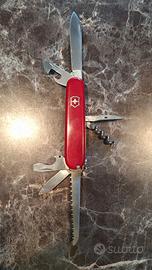 Victorinox Camper