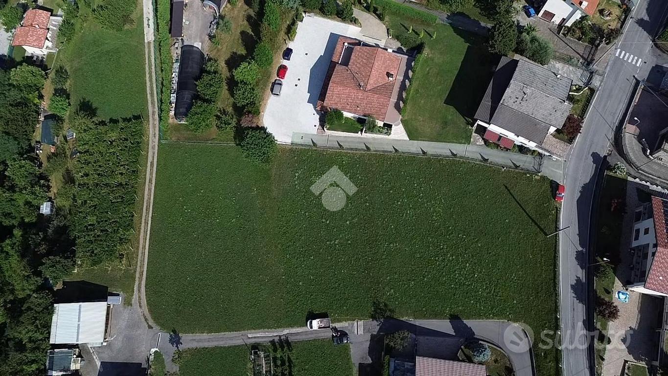 TER. RESIDENZIALE A FORESTO SPARSO - Vista 3