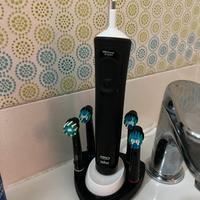 Oral b porta spazzolino e testine