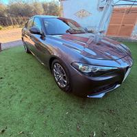 Alfa Romeo Giulia 2.2 TD 150 CV