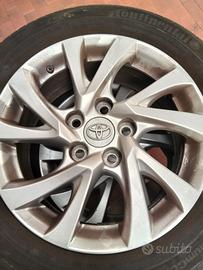 Cerchi originali Toyota R16