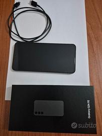 Samsung S24 FE 5G , 8 GB + 128 GB, colore graphite