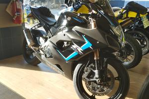 Suzuki GSXR matt black Yoshimura