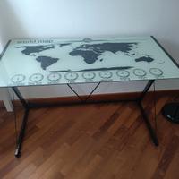 Scrivania piano in vetro