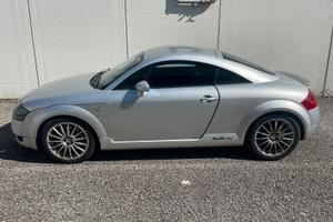 Audi tt 1.8 t 180 cv iscritta asi