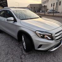 MECEDES GLA 200CDI