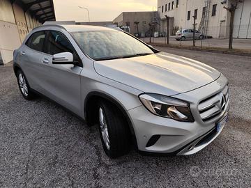 MECEDES GLA 200CDI
