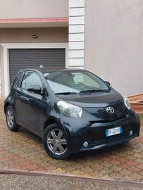 Toyota iQ 1.0 Multidrive Versione Lancio