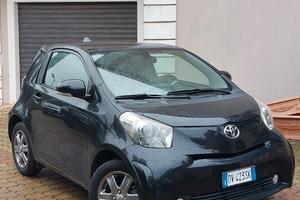 Toyota iQ 1.0 Multidrive Versione Lancio