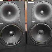 Monitor Mackie HR 824