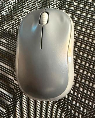 Mouse Logitech M185