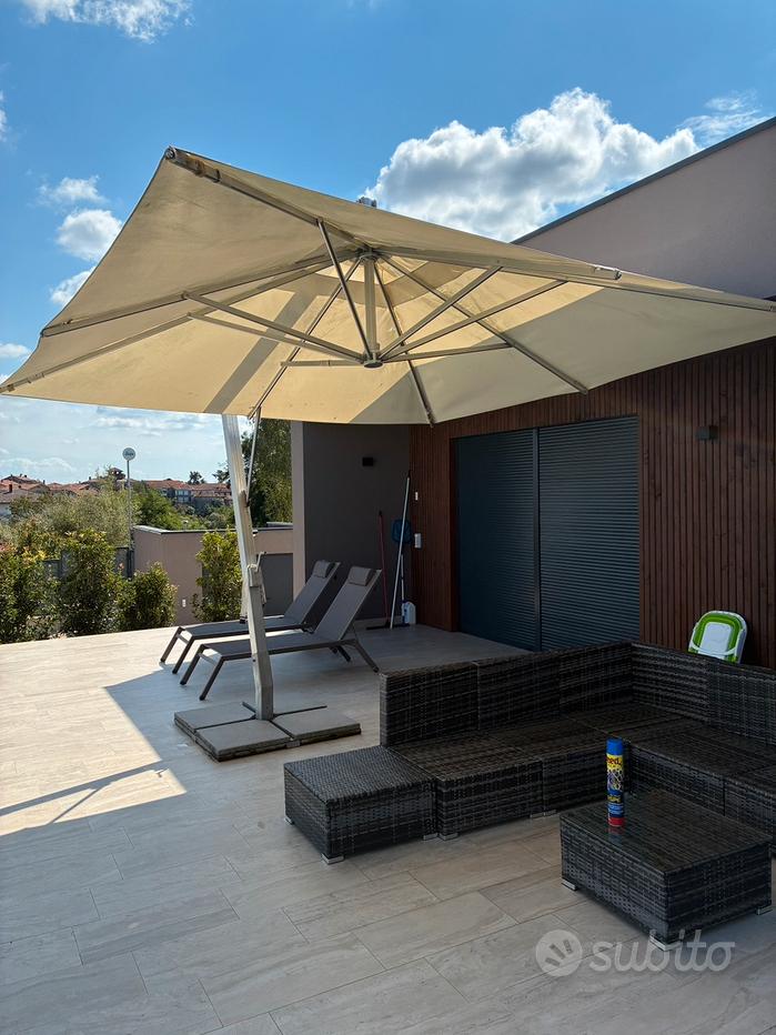 Ombrellone mare Mobili usati