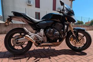 Honda Hornet CB600F PC41 2007