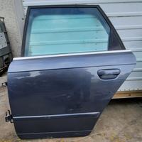 AUDI A4 STATION WAGON 2007 - PORTA POSTERIROE SINI