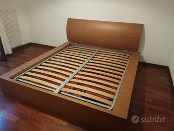 Letto moderno futon in Teak