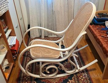 Sedia a dondolo - da sistemare