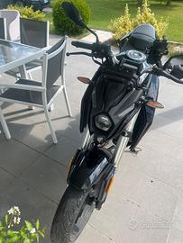 VOGE  lx1254 nera gennaio 2025 perfetta
