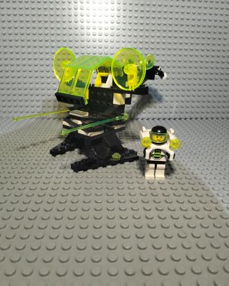 lego set 6878 "Sub orbital guardian" 