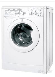 Lavatrice indesit IWC61052