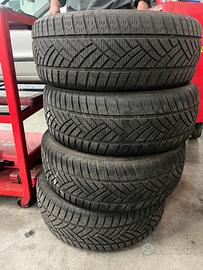 Gomme Invernali 185 60 R 14 82T