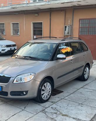 Skoda Fabia 1.2 6V 60CV 5p.