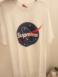 T-shirt supreme L