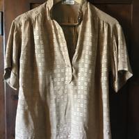 Camicia in seta, maglia, blusa