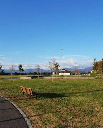 Terreno di 1417 m² a Calcinate