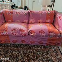 Divano e poltrona colorati