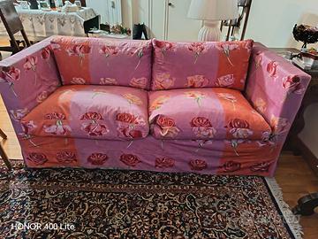 Divano e poltrona colorati