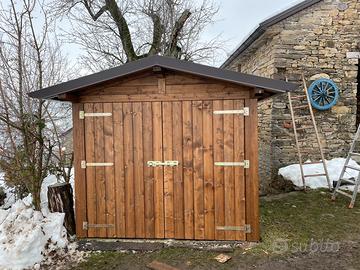 Casetta garage in legno