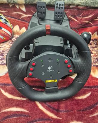 Volante per PC Logitech Momo Racing