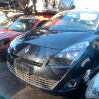 Ricambi Renault Grande Scenic 2010 k9kj8 7posti