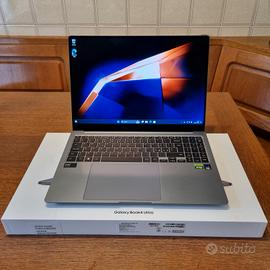 Samsung Galaxy Book4 Ultra, Display da 16",