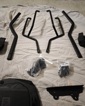 Agganci Laterali e Bauletto Benelli Leoincino 800