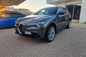 Alfa Romeo Stelvio 2.2 Turbodiesel 210 CV AT8 Q4 V