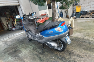 Piaggio x9 500 evolution