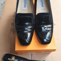 Scarpe donna vernice nera Valleverde Tg. 38,5