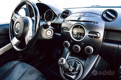 Mazda 2 immatricolata giugno 2010