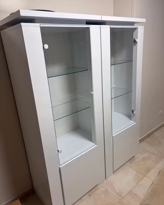 Salotto copleto e camera da letto conpleta