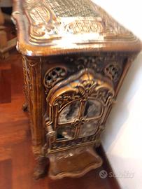 Stufa francese in ceramica