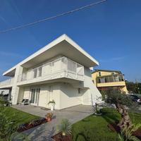 JESOLO - Appartamento 2 camere 2 bagni No Condomin