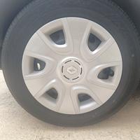 cerchi con pneumatici Clio 