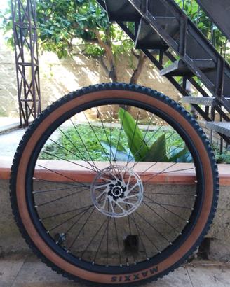 Ruota posteriore MTB Novatec 12x148mm boost